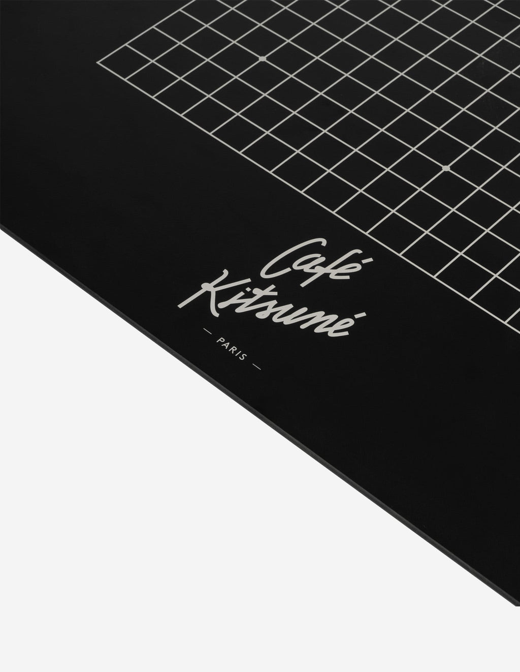  CAFE KITSUNE X HELINOX CAFE TABLE