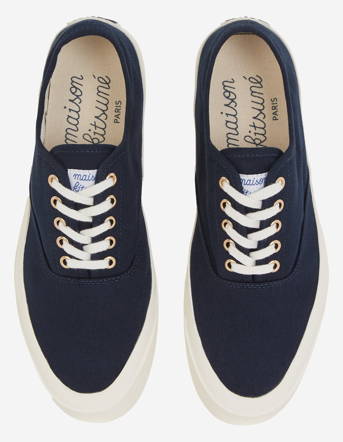 CANVAS LACED SNEAKER