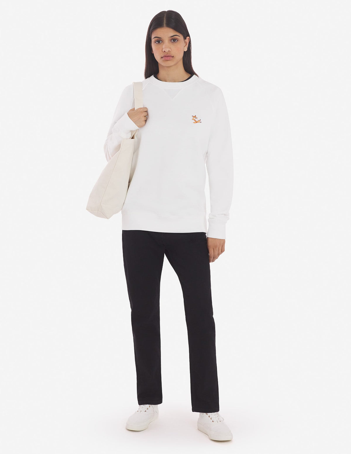  CHILLAX FOX PATCH CLASSIC SWEATSHIRT