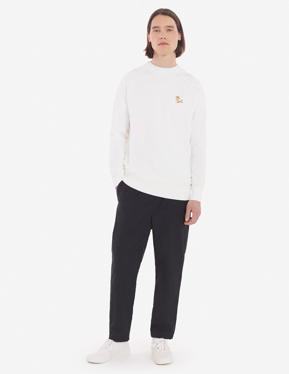  CHILLAX FOX PATCH CLASSIC SWEATSHIRT