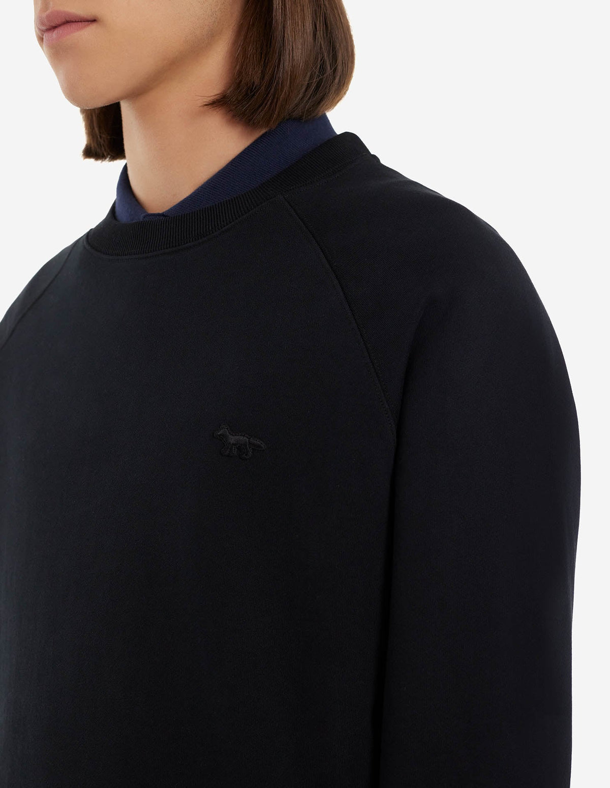  TONAL FOX PATCH CLEAN SWEATSHIRT