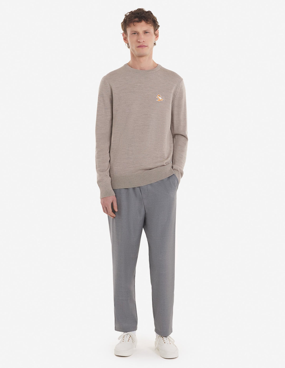  CHILLAX FOX PATCH CLASSIC R-NECK JUMPER