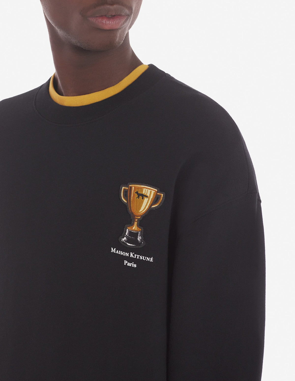  TROPHY COMFORT SWEATSHIRT