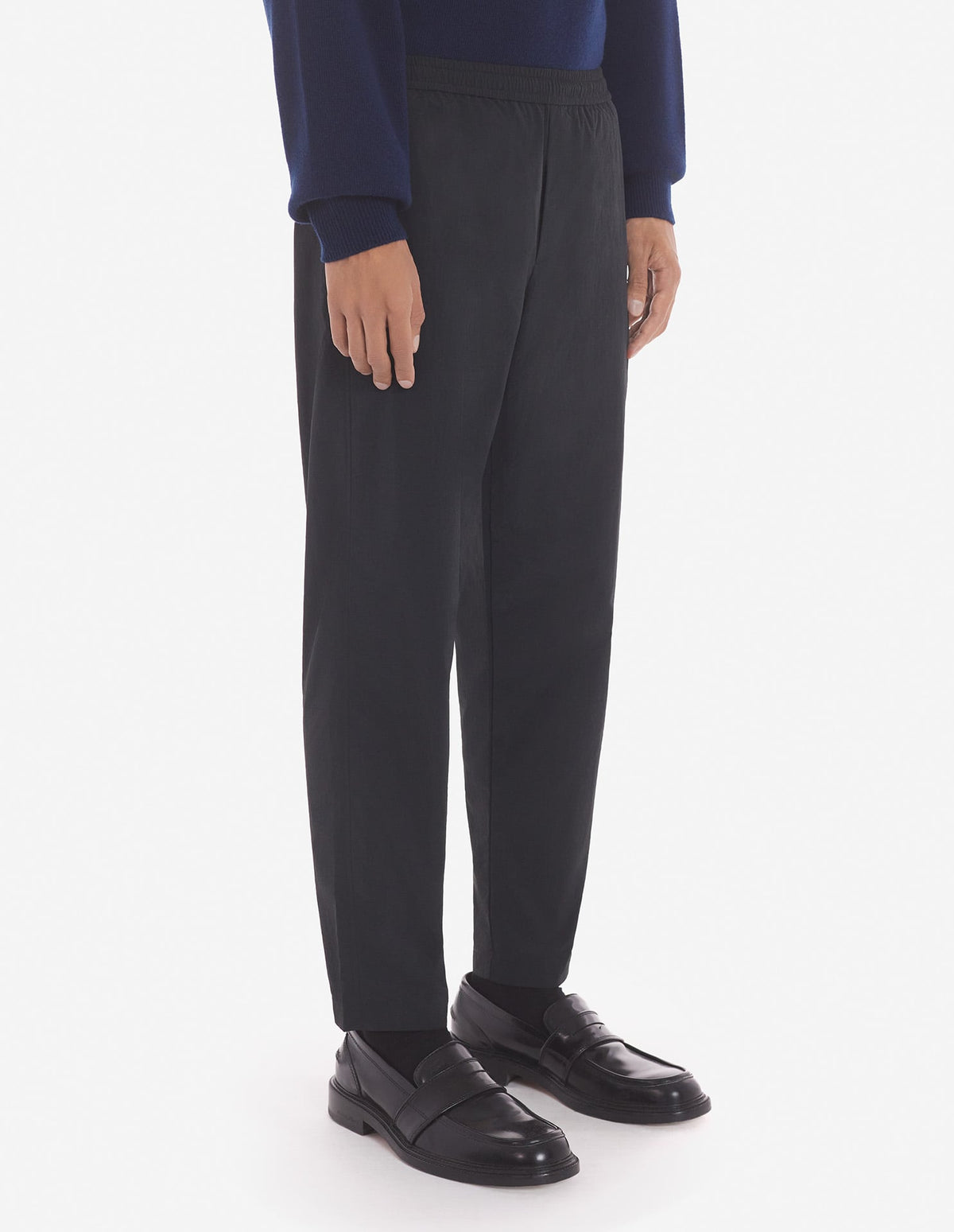  CITY PANTS IN CRISPY NYLON WITH BOLD FOX HEAD PATCH