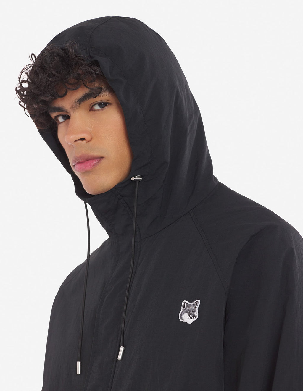  HOODED WINDBREAKER IN NYLON WITH GREY FOX HEAD PATCH