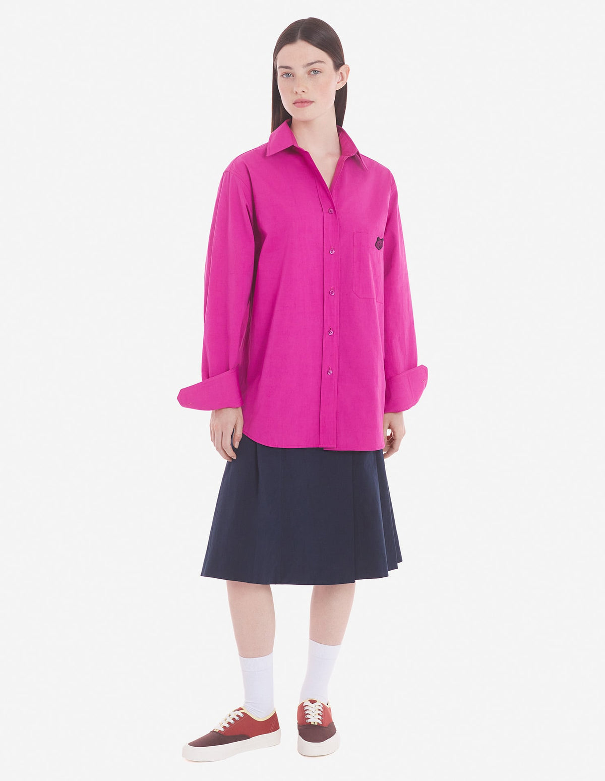  CASUAL SHIRT WITH CHEST POCKET AND BOLD FOX HEAD PATCH IN COTTON POPLIN