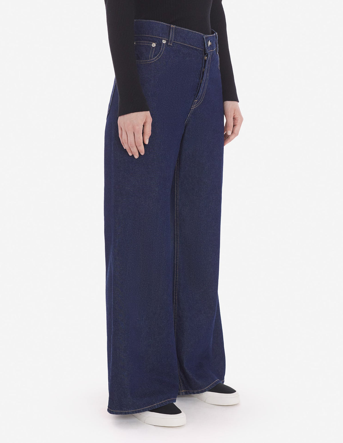  CROPPED FLARE JEANS IN INDIGO DENIM