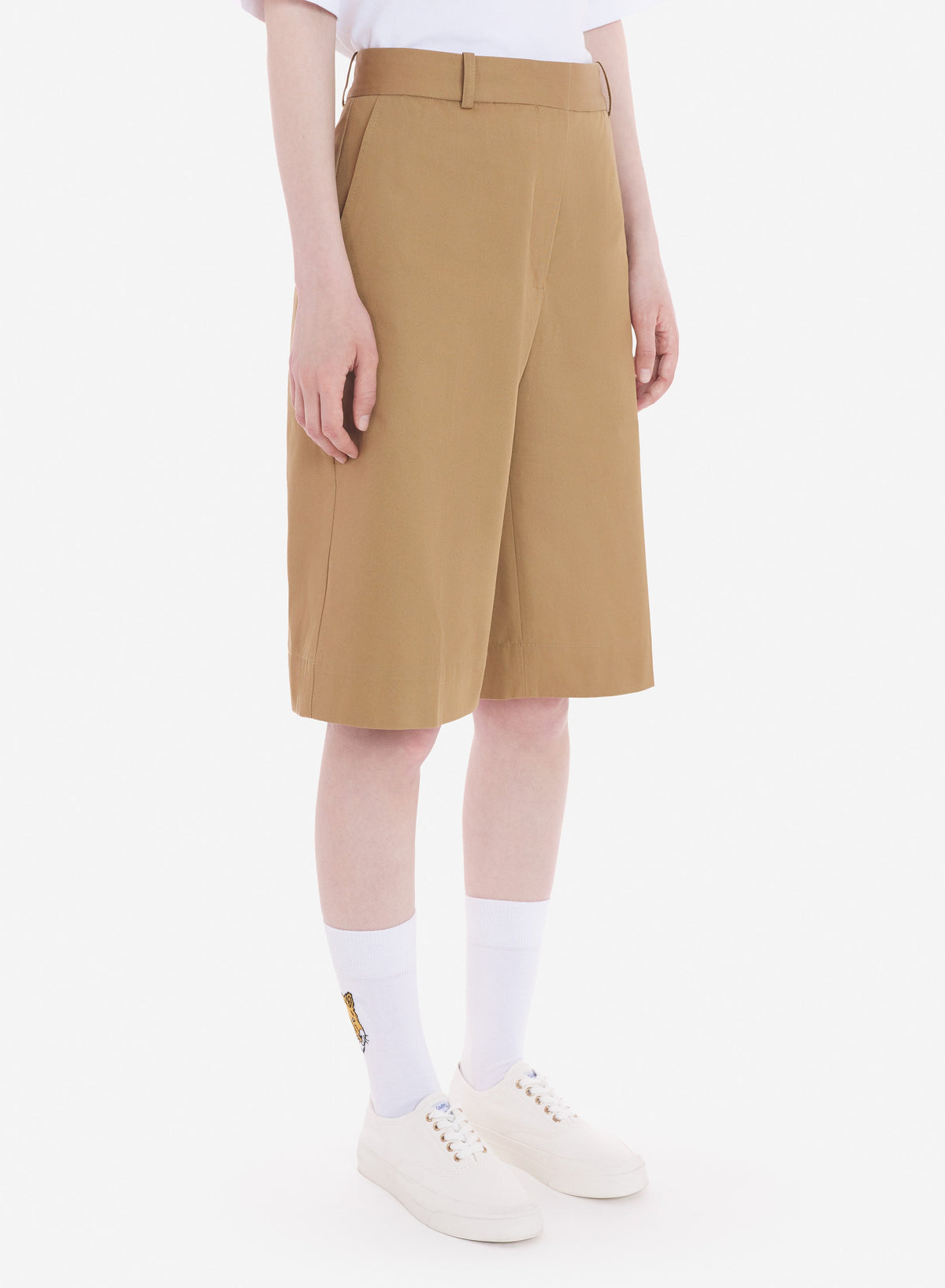  WIDE LEG TAILORED BERMUDA IN COTTON GABARDINE