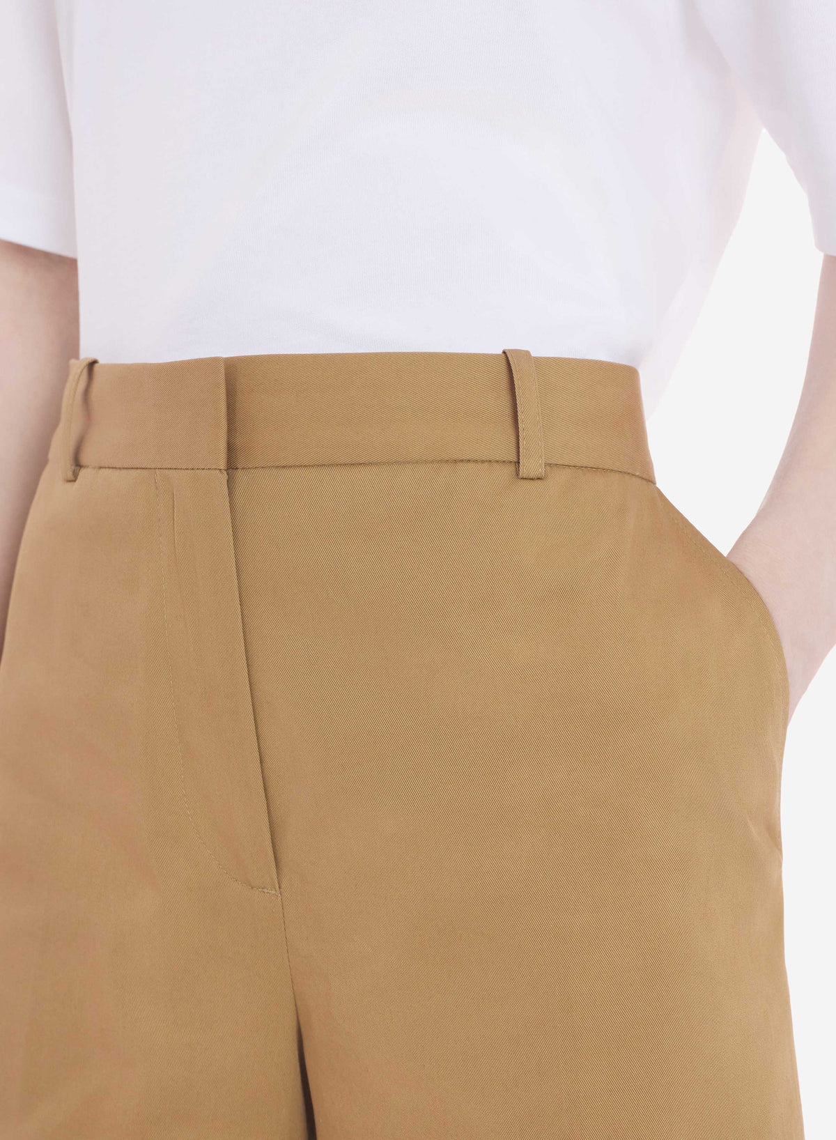  WIDE LEG TAILORED BERMUDA IN COTTON GABARDINE