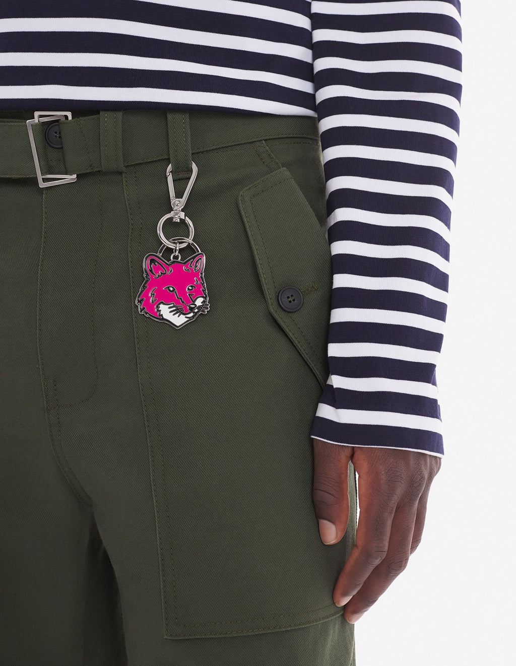  BOLD FOX HEAD METAL KEYRING